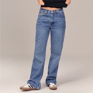 Abercrombie & Fitch Curve Love The Baggy Mid Rise Jeans Size 29